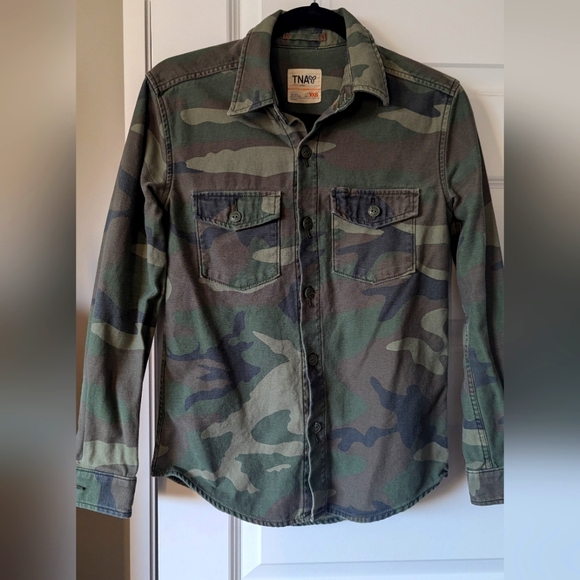TNA Camo Print Shacket - Picture 1 of 3